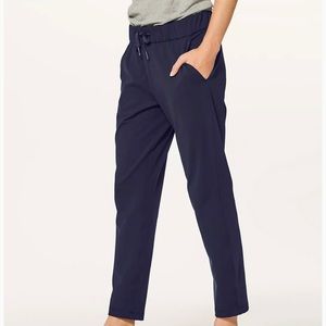 Lululemon On the Fly 7/8 Pant *Woven - NWT!!